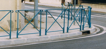 Barrière déco ville en fer plein Siradan (Saint Jean)